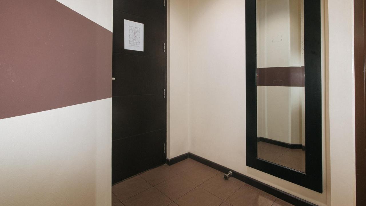 Lorenzzo Suites Hotel Makati City Екстериор снимка