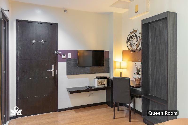 Lorenzzo Suites Hotel Makati City Екстериор снимка